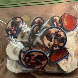 41 New Superman Cupcake Decorative Rings